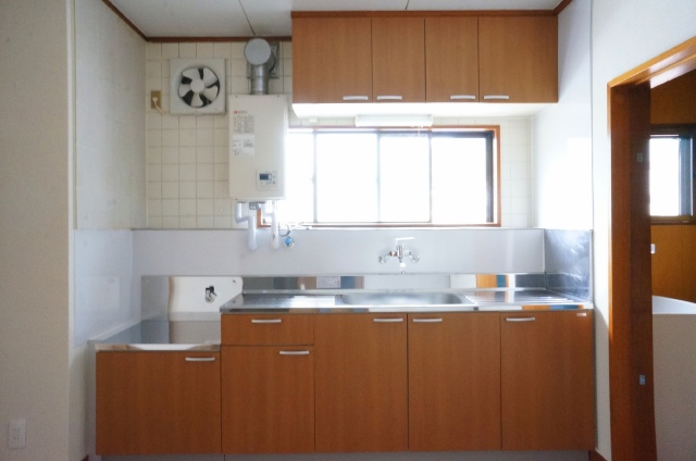 Kitchen. Bright is