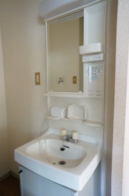 Washroom. It is a convenient independent vanity!