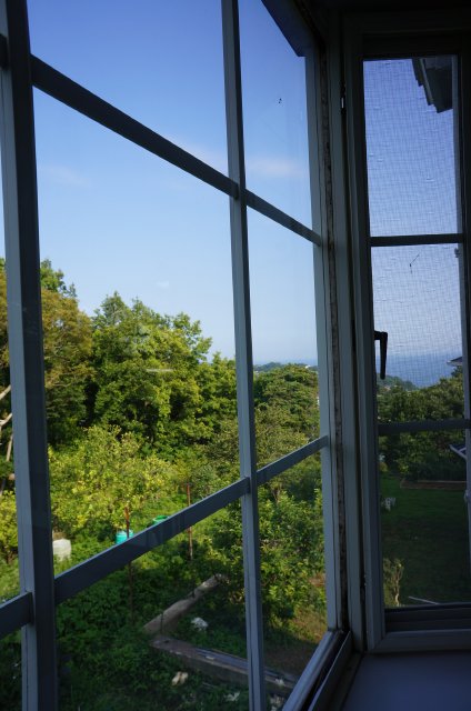 View. The sea is visible from the Japanese-style room