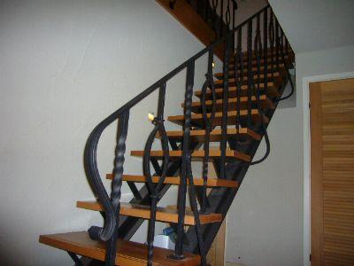 Other introspection. Staircase of maple is custom-made urethane paint to Soriuddo, Iron railings are long-established, Shinbashi is made moat shop