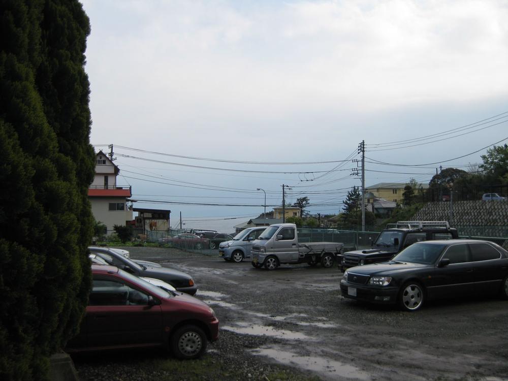 View photos from the dwelling unit