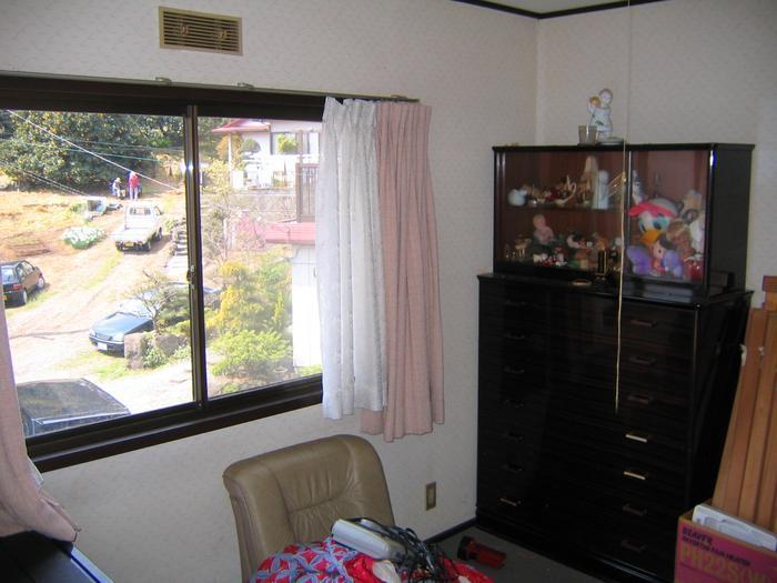 Non-living room. Residence is in