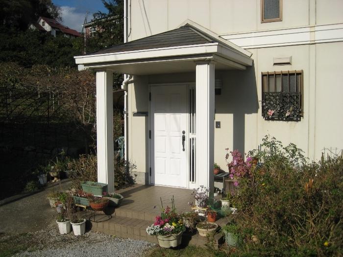 Local appearance photo. A quiet residential area