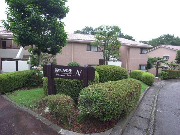 Local appearance photo. 1 Kaikaku room with a view of the beautiful garden. Humidity control is good.