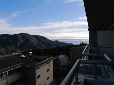 View photos from the dwelling unit. Sagami Bay will be able to overlook it toward the east