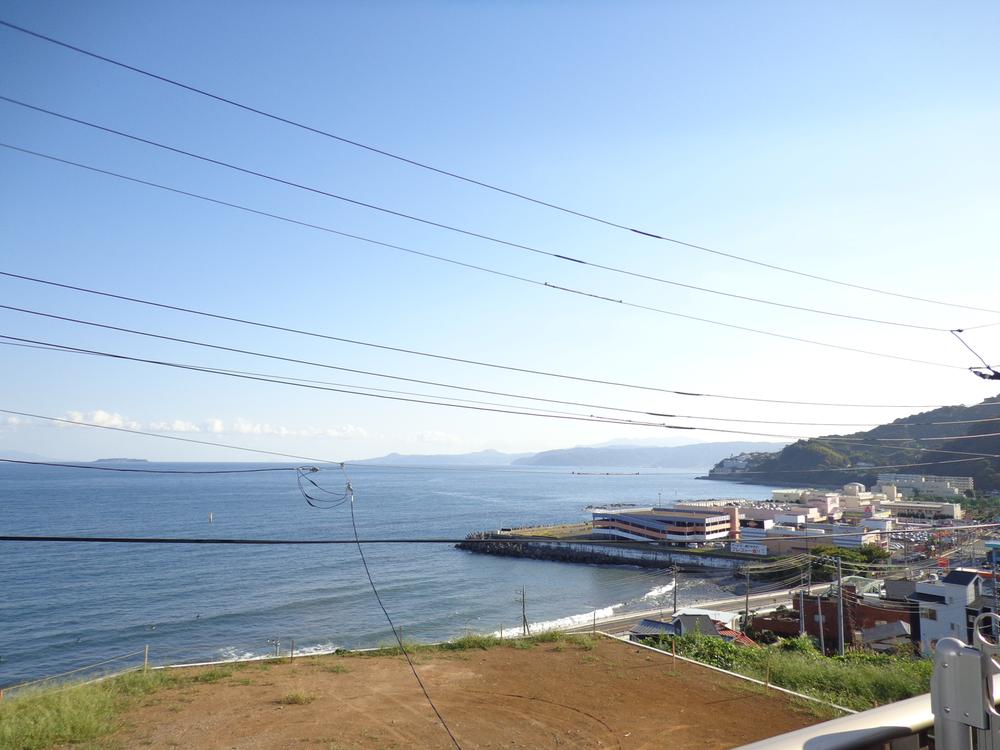 View photos from the dwelling unit. Sea you can enjoy the nearby marine sports!