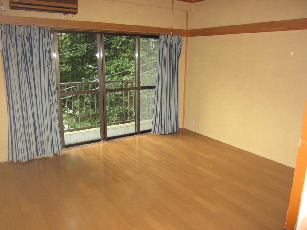 Non-living room