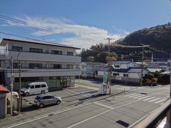 View photos from the dwelling unit