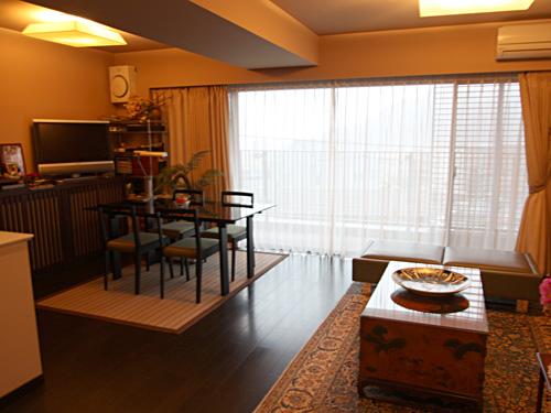 Living. Southeast-facing living room