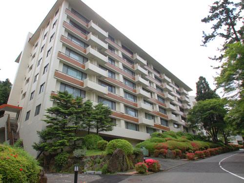 Local appearance photo. Mansion appearance