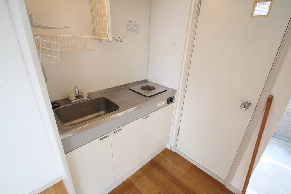 Kitchen. And renovation in IH stove