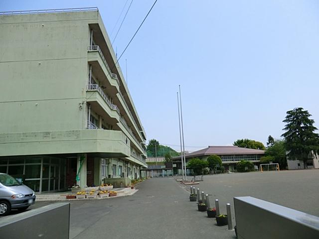 Junior high school. 1477m to Atsugi City Ogino Junior High School