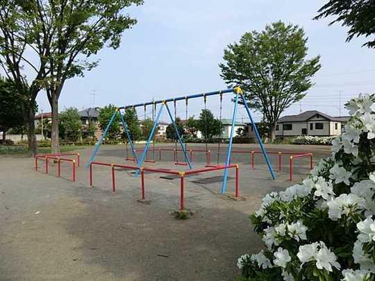 park. 263m until Yayoi park