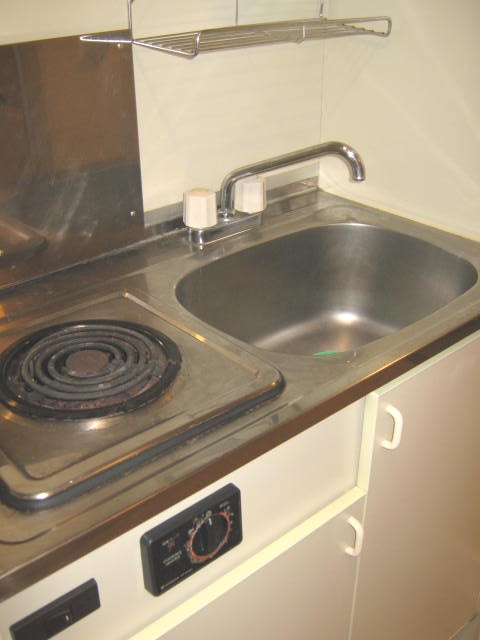 Kitchen. Electric stove 1-neck with