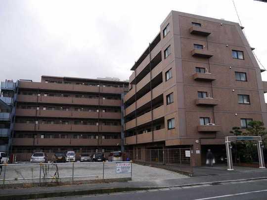 Atsugi City, Kanagawa Prefecture Sakaemachi 1