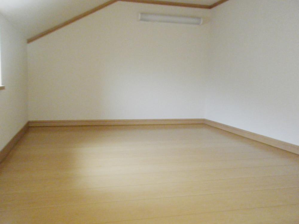 Other introspection. It is with a loft!