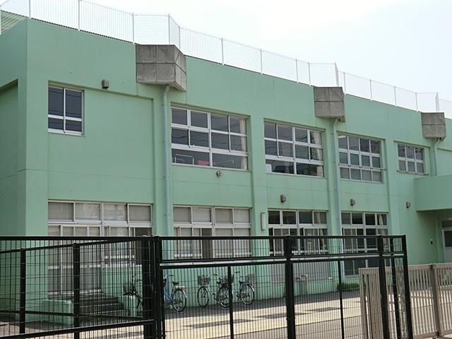 Primary school. 760m to Atsugi Municipal Atsugi second elementary school