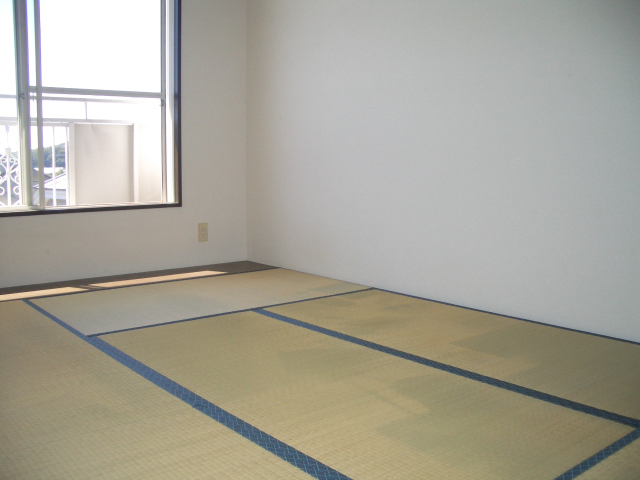 Living and room.  ☆ Japanese-style room ☆