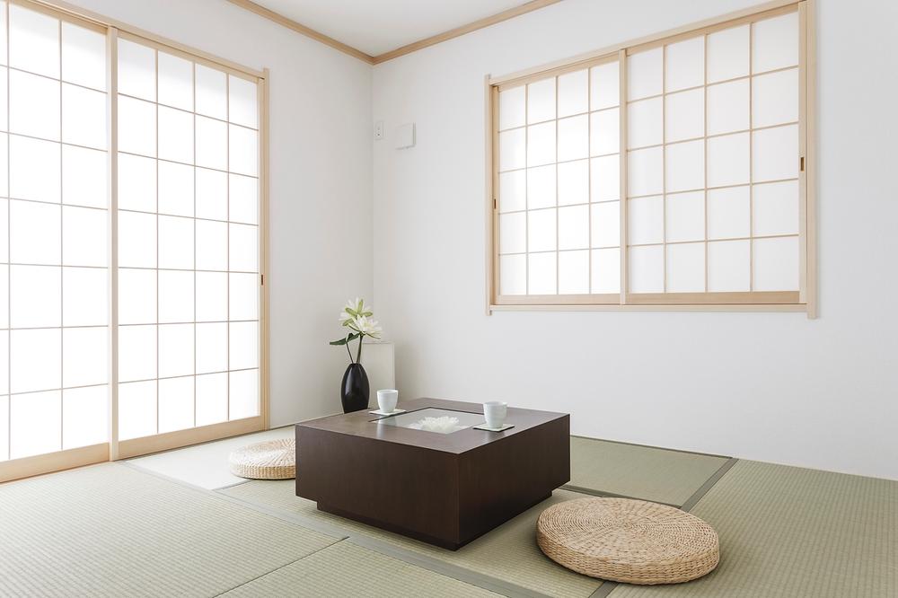 Non-living room. Model house Comfort Avenue 52 Building (July 2013) Shooting