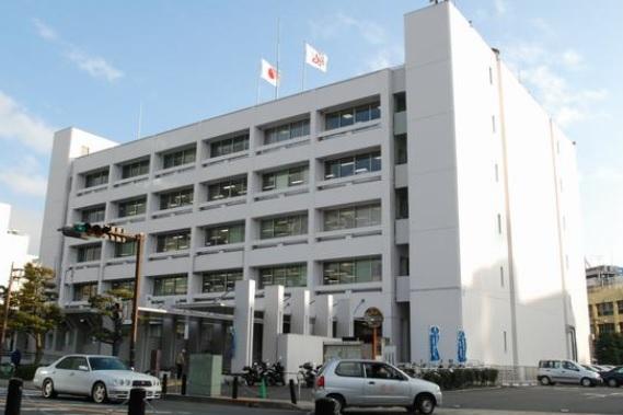 Government office. 350m Atsugi City Hall until the government office