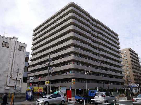 Local appearance photo. Living environment is also good in the renovation completed apartment of Hon-Atsugi Station, a 4-minute walk.