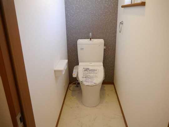 Toilet