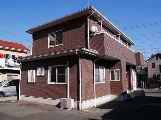 Local appearance photo. Car space there is 96 square meters site area is eight possible renovated housing. With shutter work place is for those who car hobby is also ideal as a maintenance shop. 