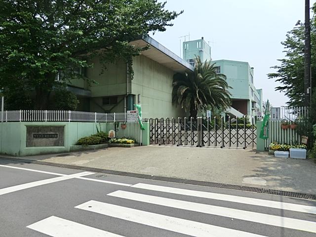 Primary school. 500m to Atsugi Municipal Tsumada Elementary School