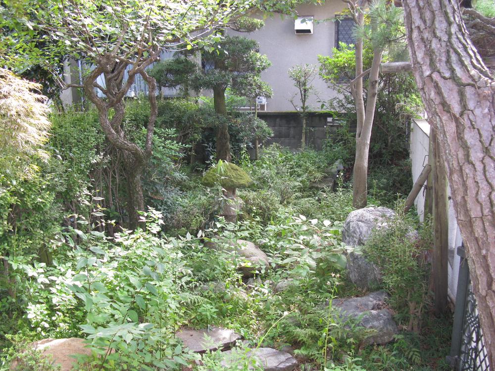 Garden. Kazuniwa