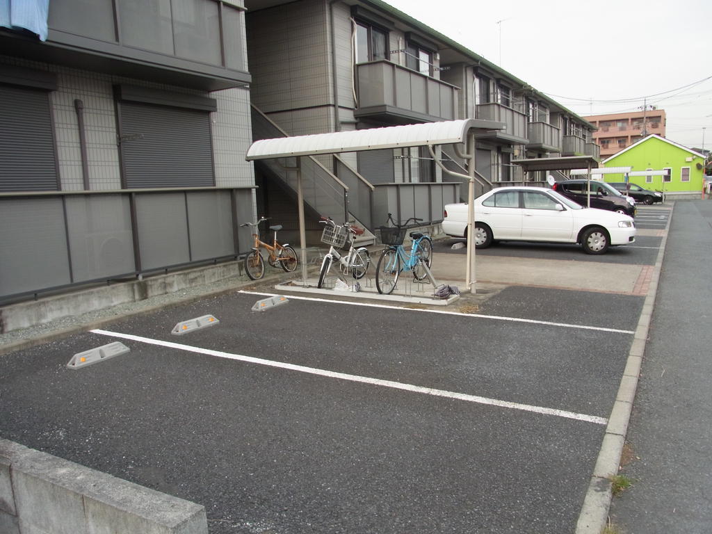 Parking lot