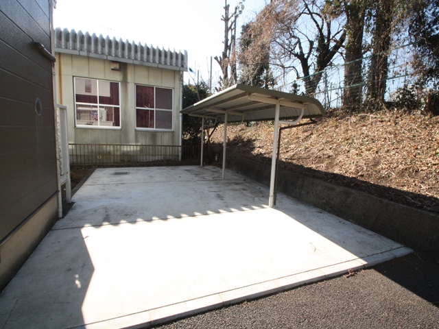 Other common areas. Bicycle-parking space