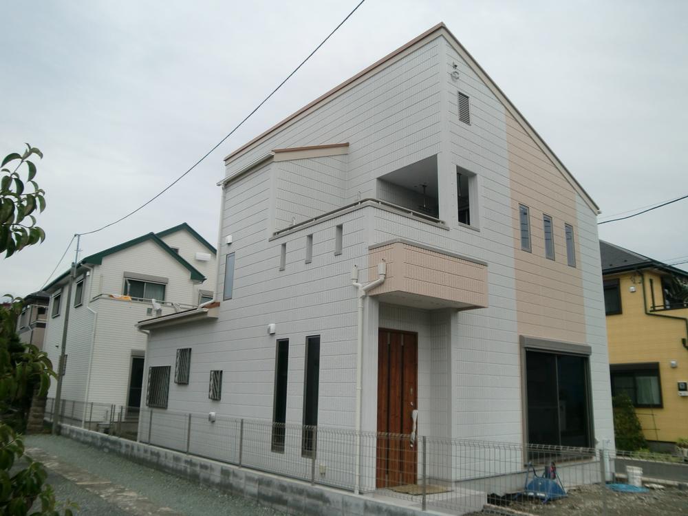 Building plan example (exterior photos). Building plan example Building price 13.5 million yen, Building area 99.36 sq m
