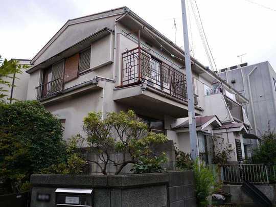 Local appearance photo. Is also a good per sun per south road in the Hon-Atsugi Station walk 17 minutes.