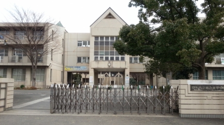 Junior high school. 662m to Atsugi Municipal Mutsuai east junior high school (junior high school)