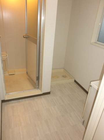 Washroom. Highrise Sugiyama Nibankan