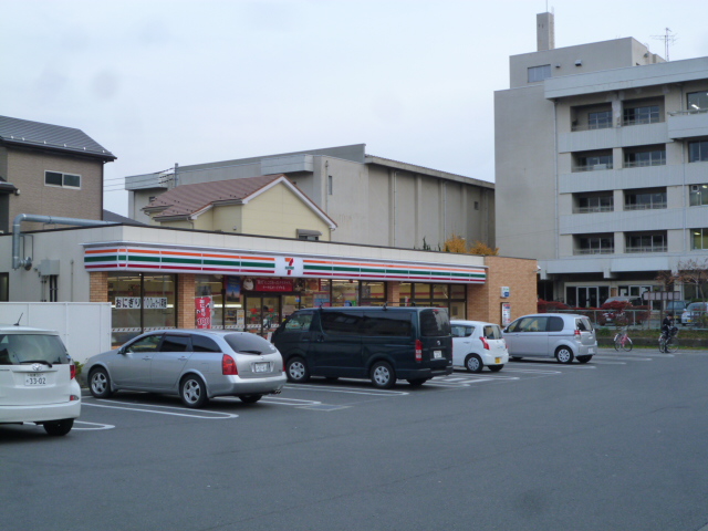 Convenience store. Seven-Eleven Atsugi Mizuhiki store up (convenience store) 269m