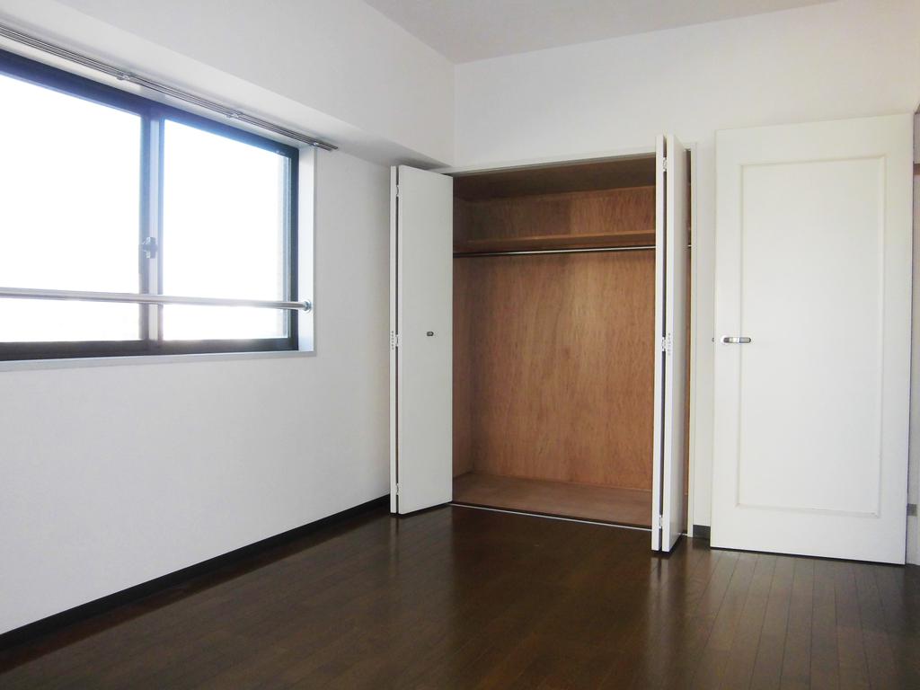 Living and room. Western-style 6.2 tatami  The same type ・ It will be in a separate dwelling unit photos. 