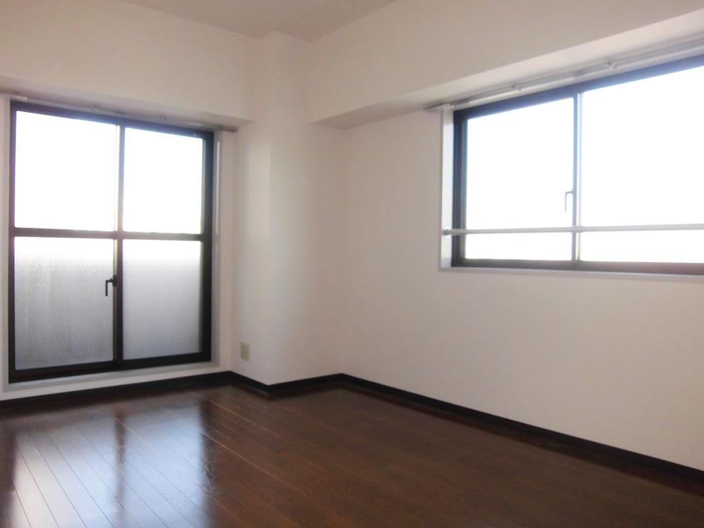 Living and room. Western-style 6.2 tatami  The same type ・ It will be in a separate dwelling unit photos. 