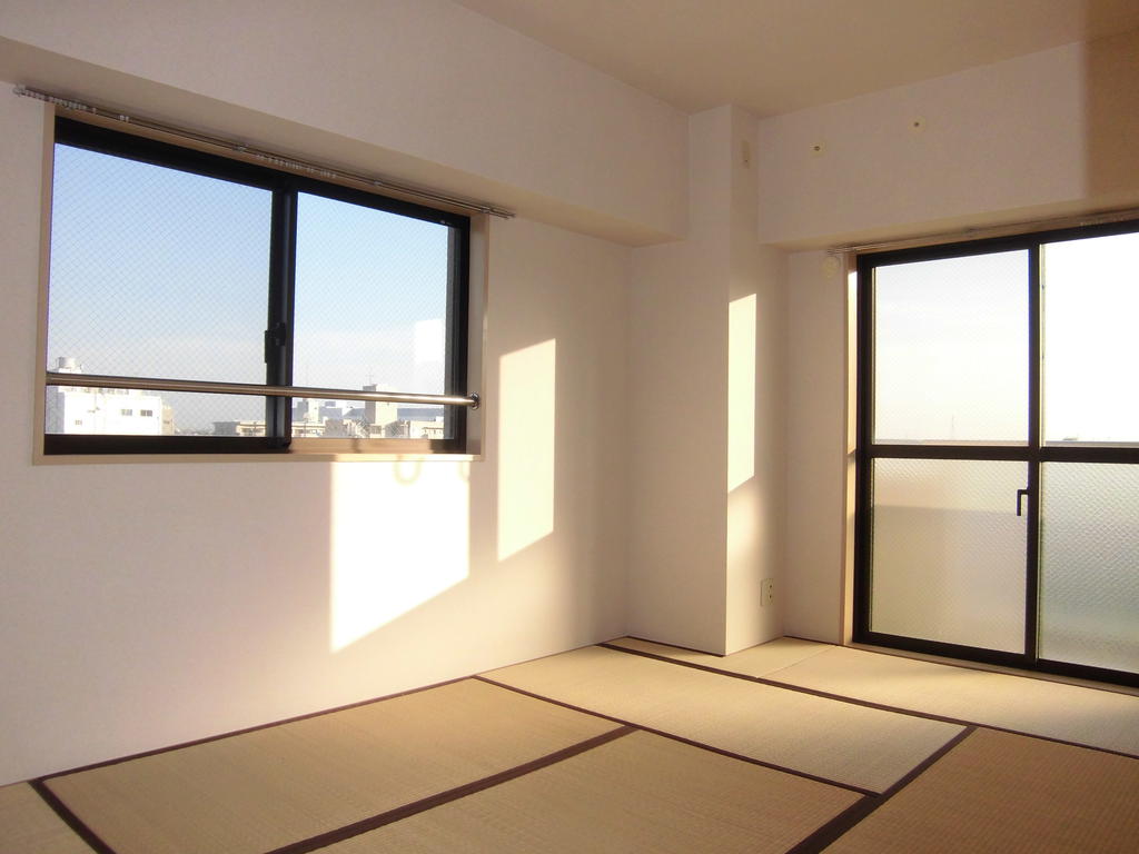 Living and room. Japanese-style room  The same type ・ It will be in a separate dwelling unit photos. 