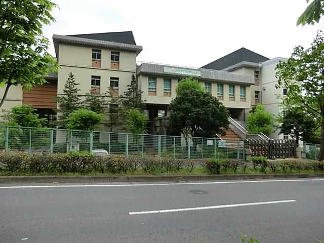 Junior high school. 1432m to Atsugi Municipal Morinosato junior high school
