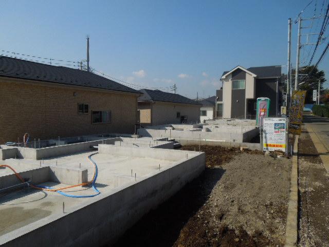 Local appearance photo. Local (11 May 2013) Shooting