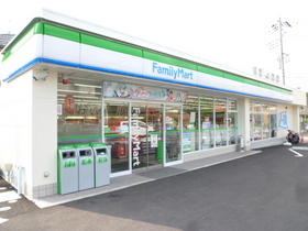 Convenience store. 1050m to Family Mart (convenience store)