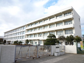 Primary school. Ochiai 620m up to elementary school (elementary school)