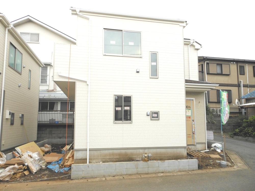 Local photos, including front road