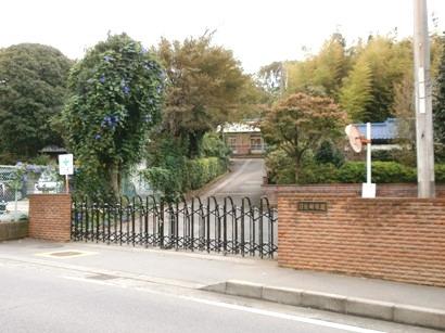 kindergarten ・ Nursery. Nissin 1212m to kindergarten