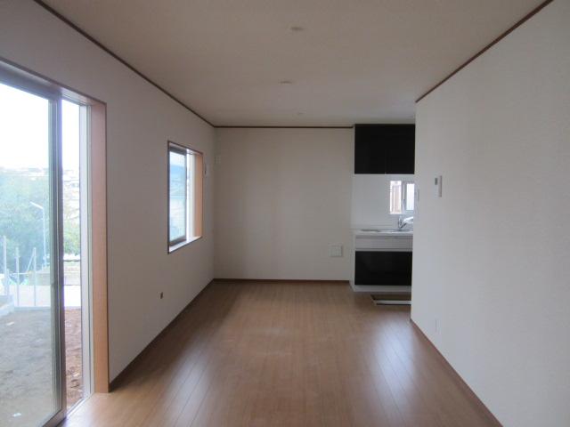 Living. 4 Building Living