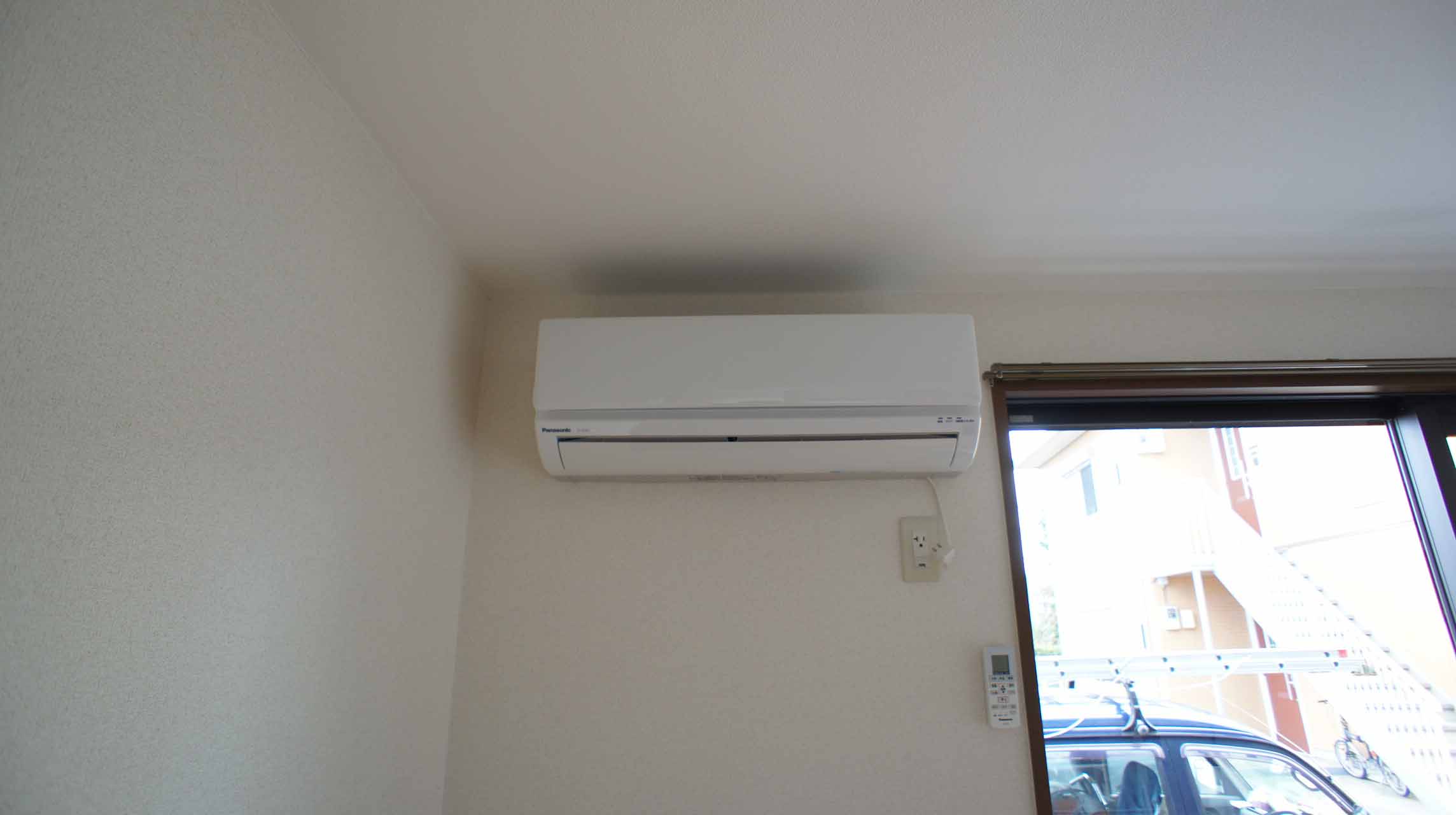 Other Equipment. Living air conditioning
