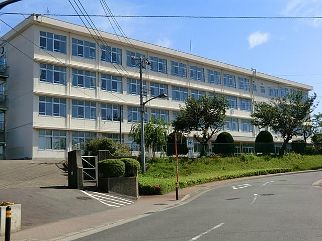 Junior high school. 1531m to Ayase City Shiroyama Junior High School