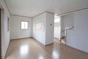 Same specifications photos (living). Building 2 Local (12 May 2013) Shooting