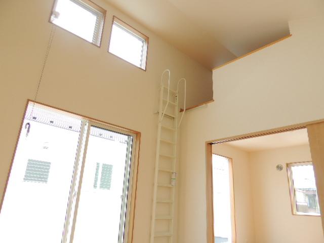 Other introspection. Indoor (11 May 2013) Shooting